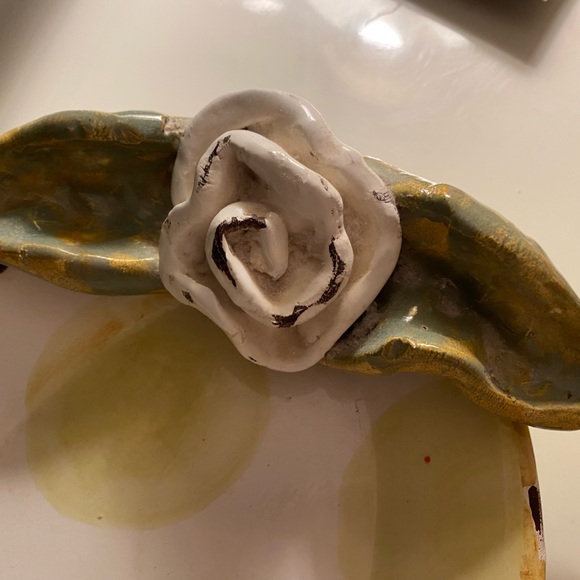 Three E Designs hand painted pottery plate - Picture 3 of 4